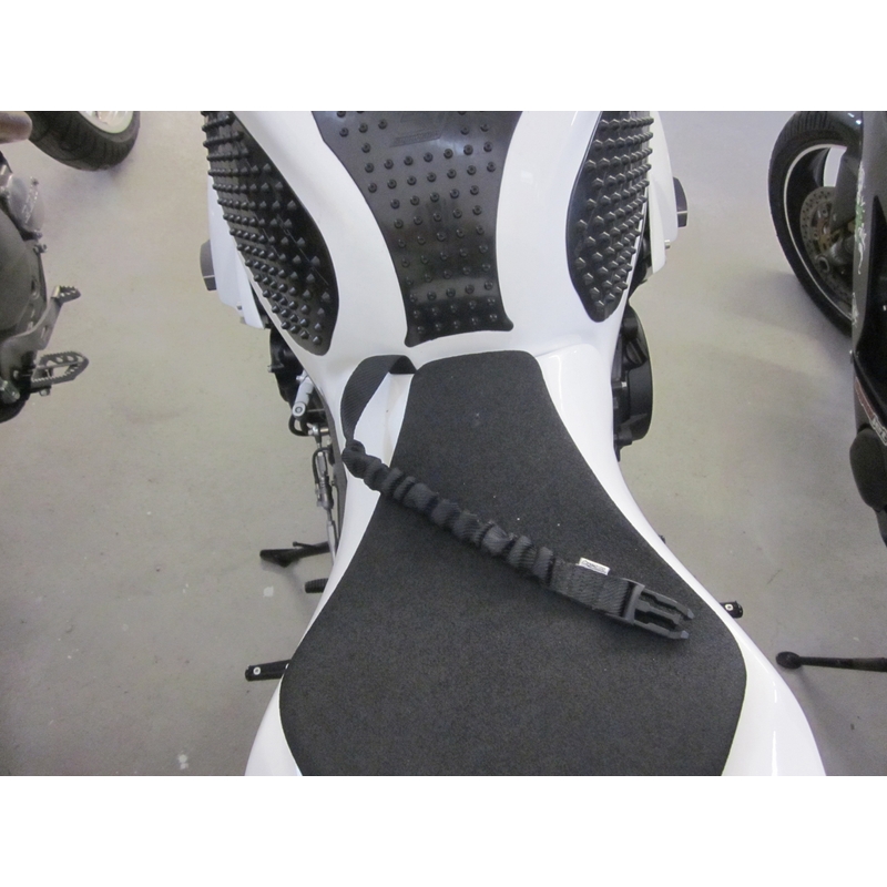 Barre de déchirure prolongée pour les airbags HELITE