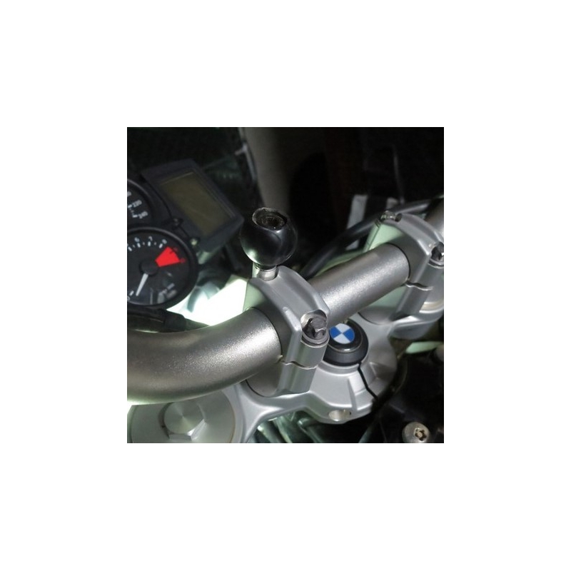RAM Mounts pour montage sur guidon avec axe de 1" et vis M8